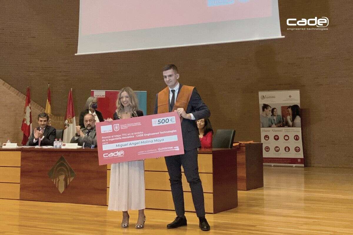 News 40 Graduacion. Entrega de premios